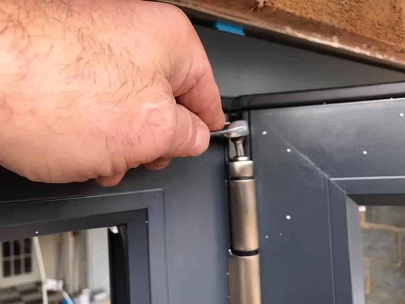 Adjusting Bi-Fold Door Hinges For Proper Panel Alignment