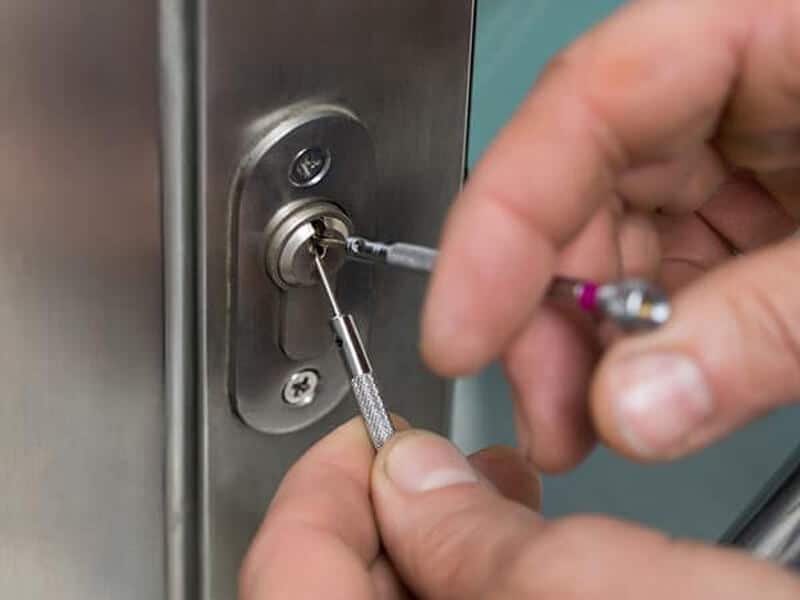 Best Ways To Extract A Broken Key From An Exterior Door Lock