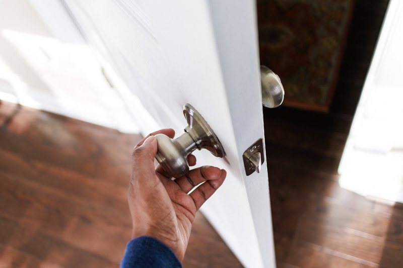 Fixing A Sticky Latch Plunger On An Interior Door Knob