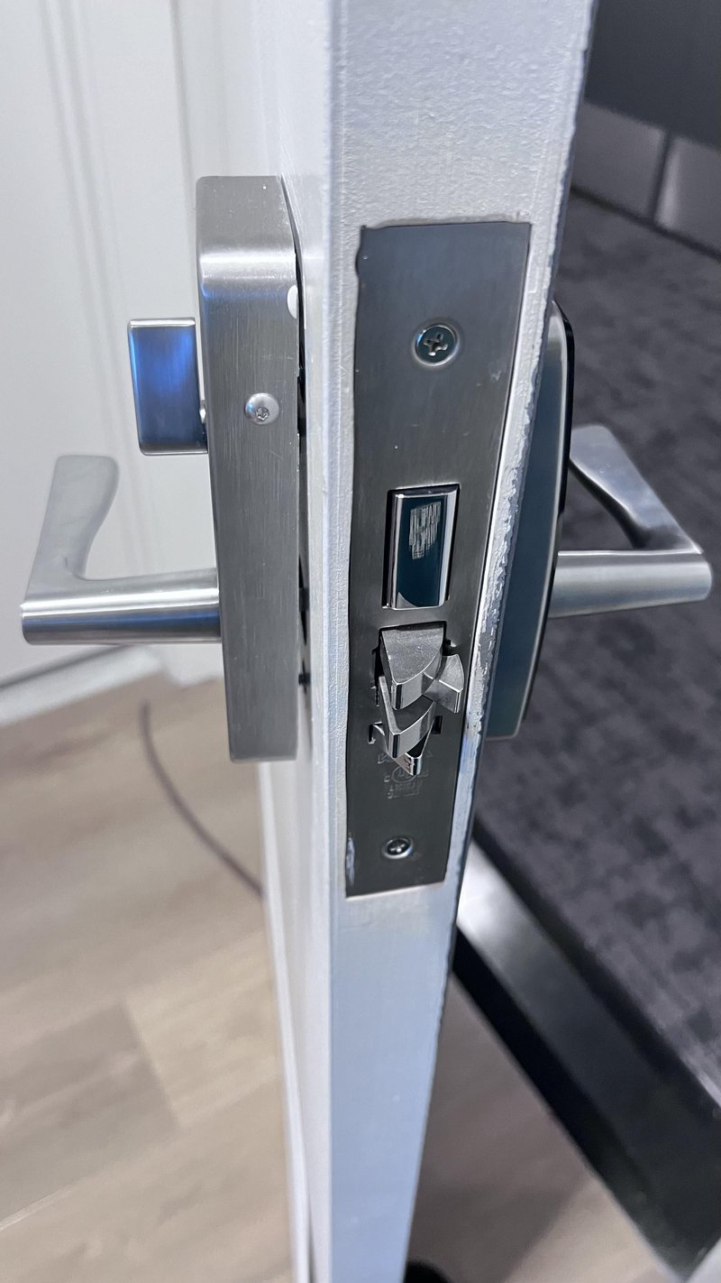 How To Fix A Wobbly Exterior Door Knob
