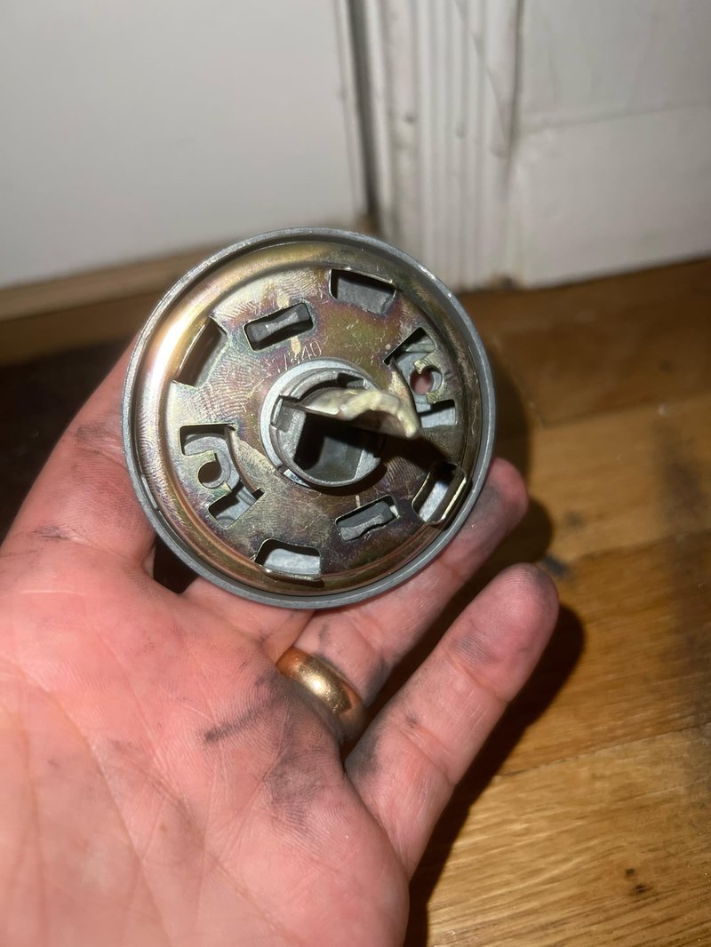 How To Replace A Worn-Out Spring Cartridge In An Interior Door Knob