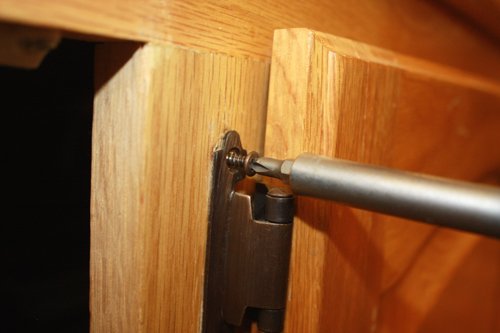 How To Use Longer Screws To Tighten Loose Door Hinges