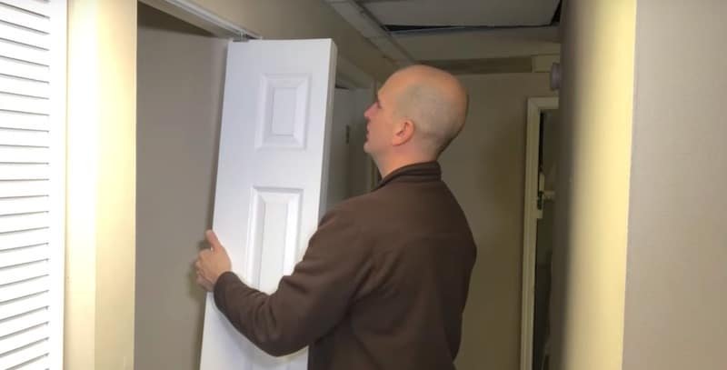 Repairing A Bi-Fold Door Panel That'S Rubbing On The Frame