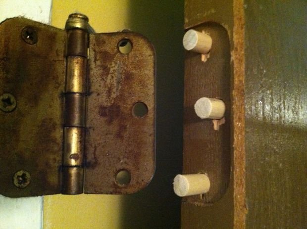 Repairing A Damaged Screw Head On An Interior Door Hinge