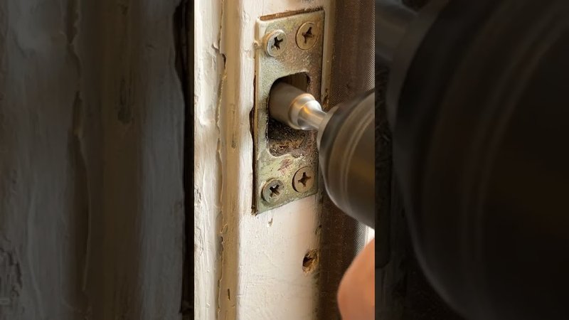 Repairing A Smart Lock That'S Giving A