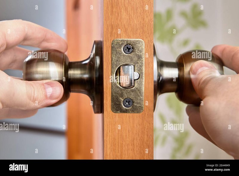 Replacing A Worn-Out Spring In A Door Knob'S Mechanism (Handleset)