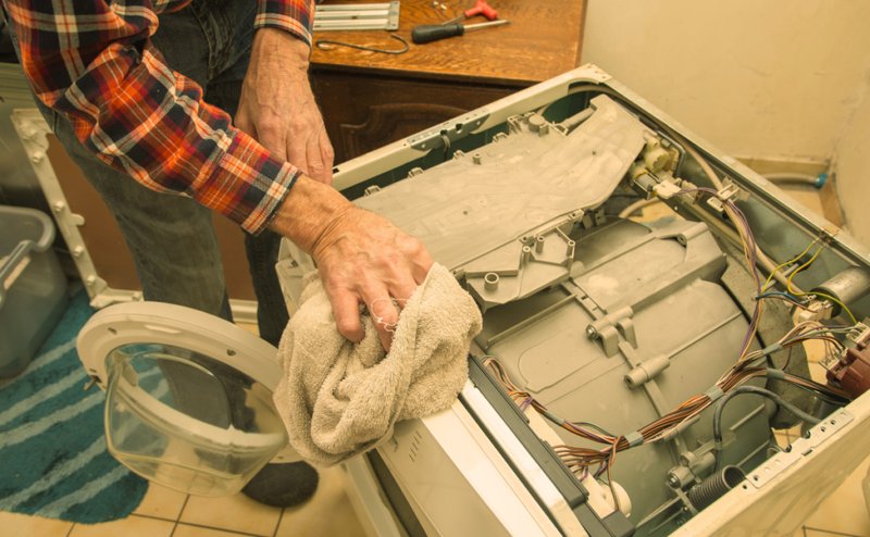 Troubleshooting Hardware That'S Been Damaged By Power Washing