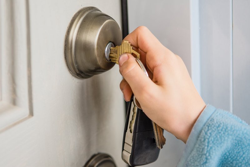 Why Is My Deadbolt Not Working With My Existing Key (After Re-Keying Attempt)?
