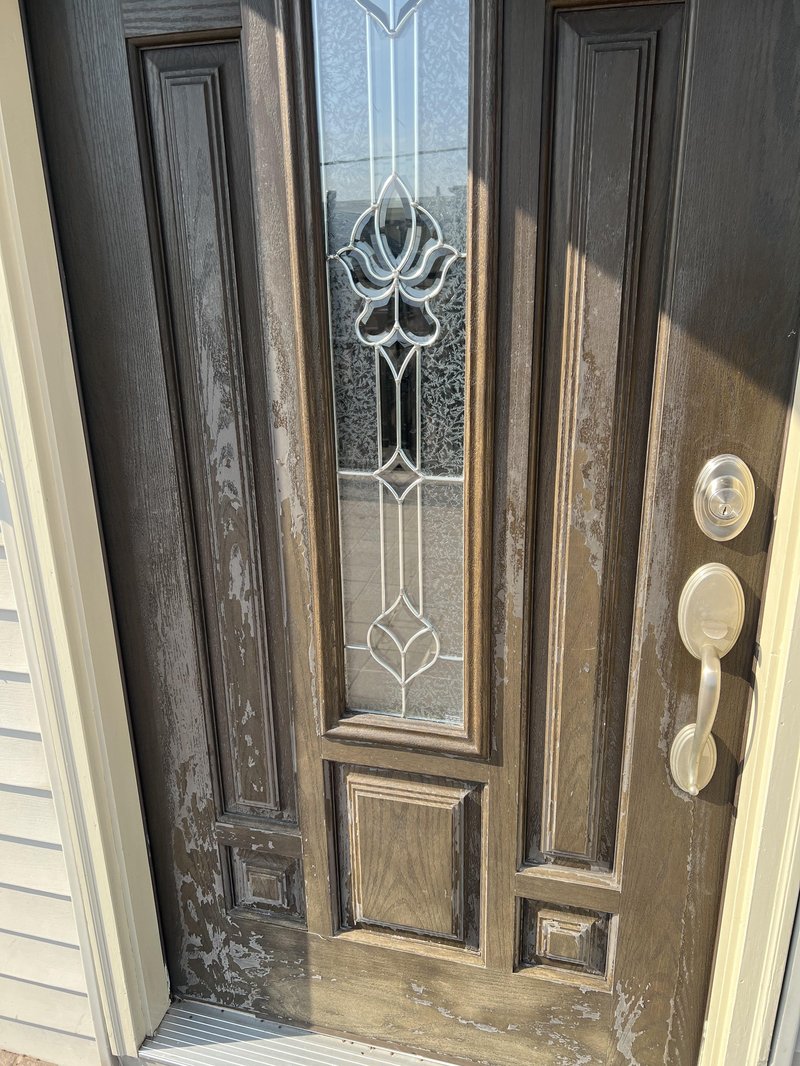 Why Is My Fiberglass Door Hardware Fading Unevenly?